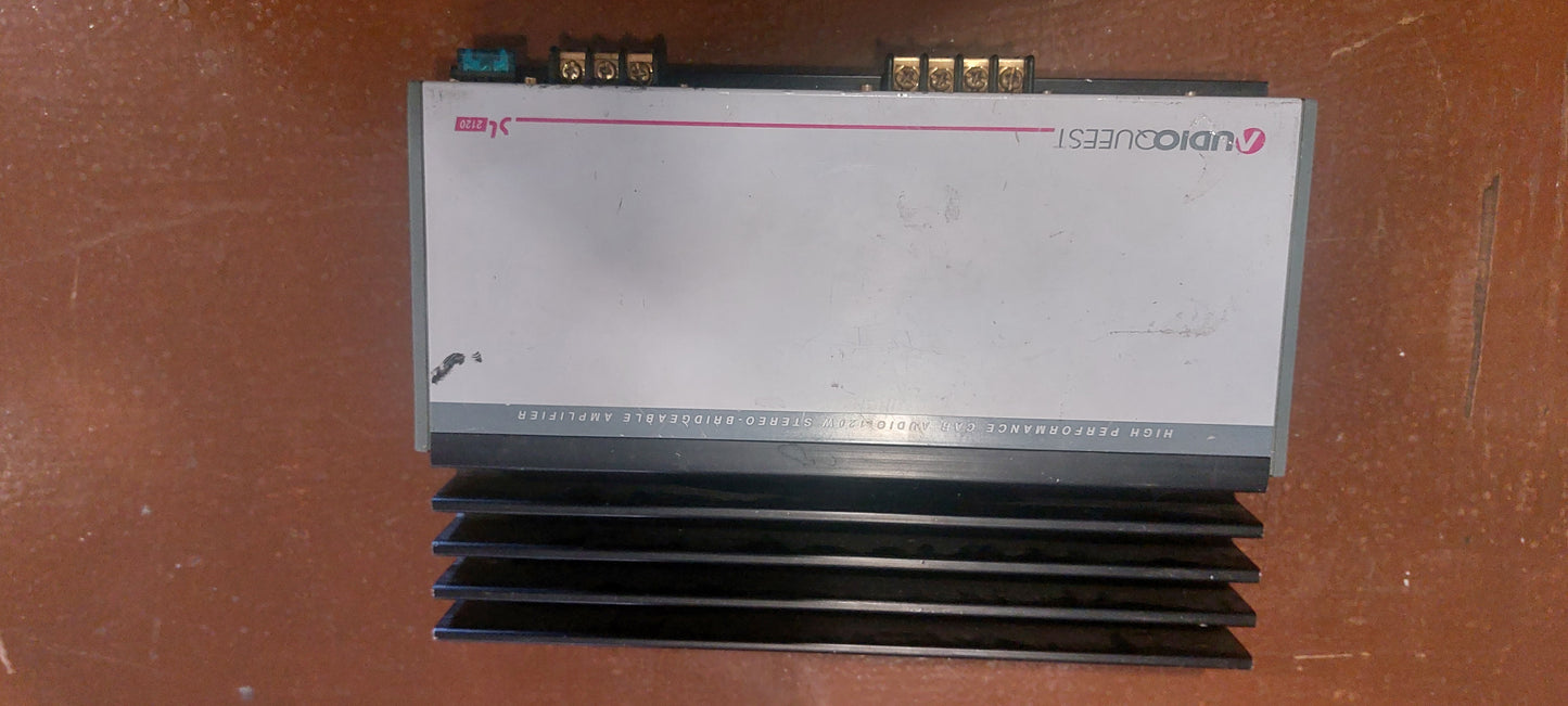 amplificator usato audioqueest